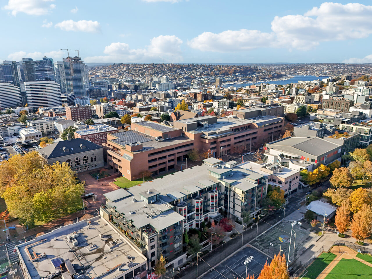 The Broadway Building - Capitol Hill Luxury Apartments